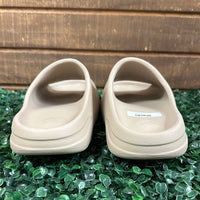 Yeezy Slide Pure