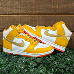 Nike Dunk Hi University Gold