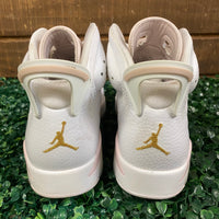 Air Jordan 6 Golden Hoops